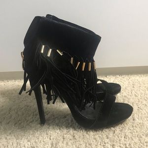 Fringe heels